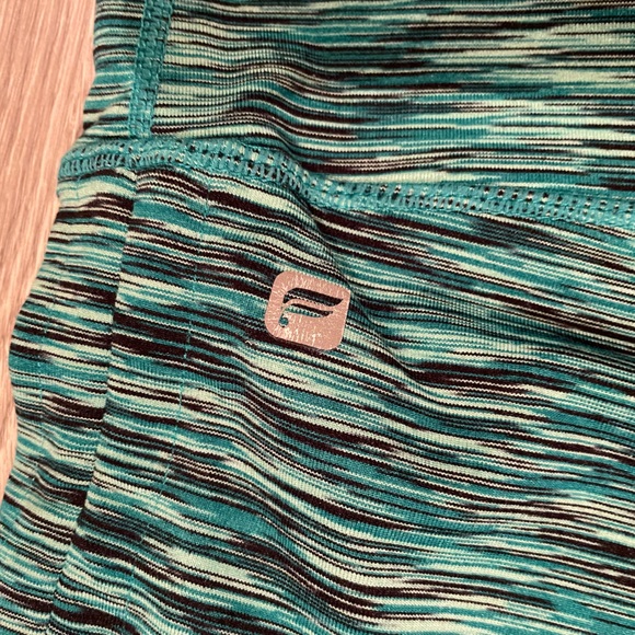 Fabletics teal-blue bike shorts with pocket & pink top with built in sports bra - Picture 4 of 8